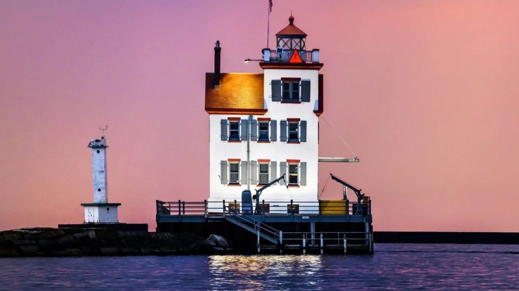 The largest city; industrial history, Lake Erie coastline, and diverse culture.